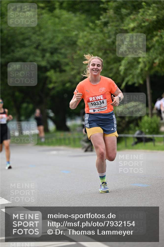 15.06.2025 - REWE Women's Run Dr. Thomas Lammeyer http://msf.ph/oto/7932154 15.06.2025 09:14:44 Laufen 10334 meine-sportfotos.de