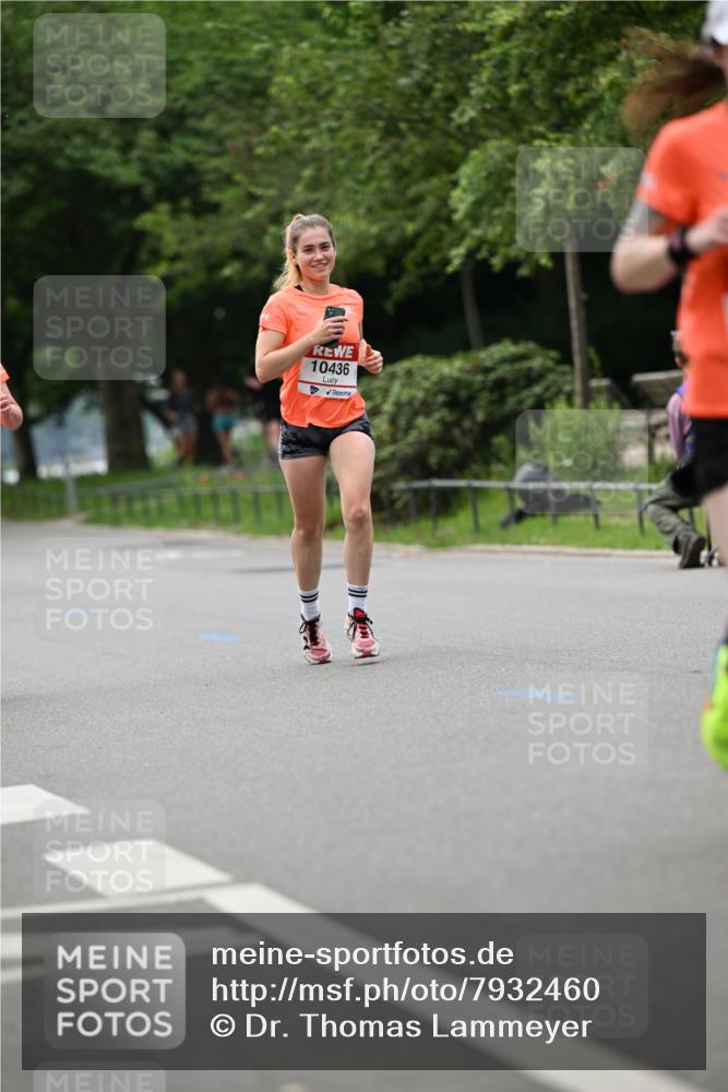 15.06.2025 - REWE Women's Run Dr. Thomas Lammeyer http://msf.ph/oto/7932460 15.06.2025 09:15:21 Laufen 10436 meine-sportfotos.de