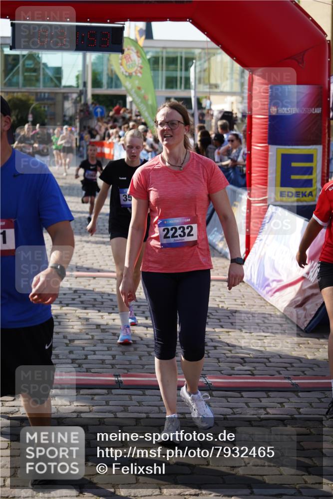 13.06.2025 - Holstenköstenlauf Felixshl http://msf.ph/oto/7932465 13.06.2025 18:01:54 Laufen 2005, 2068, 2231, 2232, 2238, 2252, 2279, 2856, 2920, 3121, 3579, 3618, 3726, 3800, 3900 meine-sportfotos.de