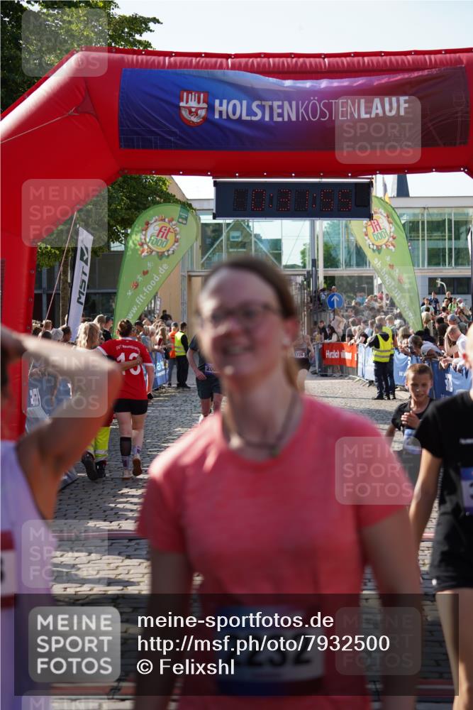 13.06.2025 - Holstenköstenlauf Felixshl http://msf.ph/oto/7932500 13.06.2025 18:01:56 Laufen 2005, 2068, 2279, 2435, 2916, 2920, 3121, 3579, 3617, 3618, 3726, 3752, 3800 meine-sportfotos.de