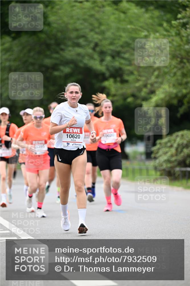 15.06.2025 - REWE Women's Run Dr. Thomas Lammeyer http://msf.ph/oto/7932509 15.06.2025 09:15:49 Laufen 10620, 0020 meine-sportfotos.de