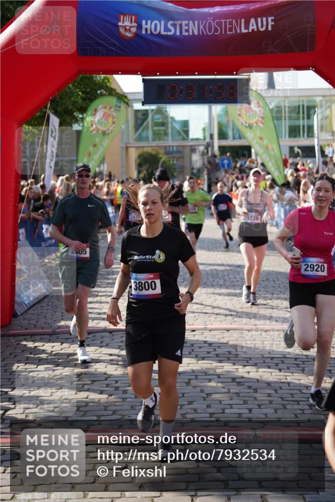 13.06.2025 - Holstenköstenlauf Felixshl http://msf.ph/oto/7932534 13.06.2025 18:01:59 Laufen 2005, 2068, 2279, 2435, 2916, 2920, 3121, 3617, 3618, 3726, 3752, 3800 meine-sportfotos.de
