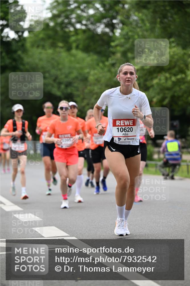 15.06.2025 - REWE Women's Run Dr. Thomas Lammeyer http://msf.ph/oto/7932542 15.06.2025 09:15:52 Laufen 10620 meine-sportfotos.de