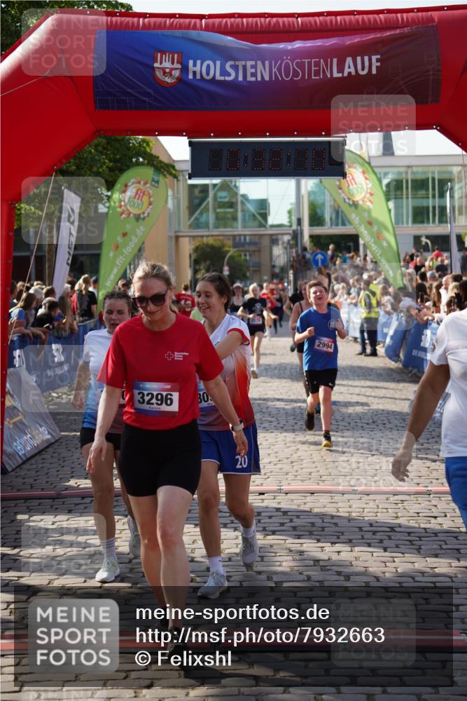 13.06.2025 - Holstenköstenlauf Felixshl http://msf.ph/oto/7932663 13.06.2025 18:02:12 Laufen 2010, 2013, 2410, 2502, 2994, 2998, 3090, 3095, 3161, 3296, 3578, 3606, 3630, 3927 meine-sportfotos.de