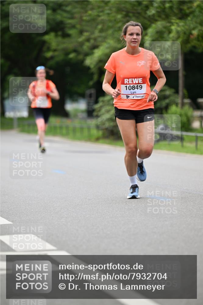 15.06.2025 - REWE Women's Run Dr. Thomas Lammeyer http://msf.ph/oto/7932704 15.06.2025 09:16:09 Laufen 10849 meine-sportfotos.de