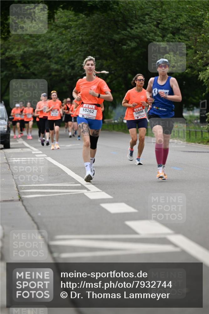 15.06.2025 - REWE Women's Run Dr. Thomas Lammeyer http://msf.ph/oto/7932744 15.06.2025 09:16:13 Laufen 10262 meine-sportfotos.de