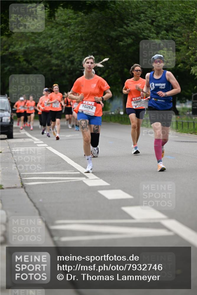 15.06.2025 - REWE Women's Run Dr. Thomas Lammeyer http://msf.ph/oto/7932746 15.06.2025 09:16:14 Laufen 10262, 10666 meine-sportfotos.de