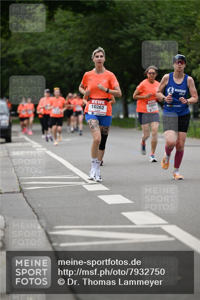 15.06.2025 - REWE Women's Run Dr. Thomas Lammeyer http://msf.ph/oto/7932750 15.06.2025 09:16:14 Laufen 10262, 10666 meine-sportfotos.de