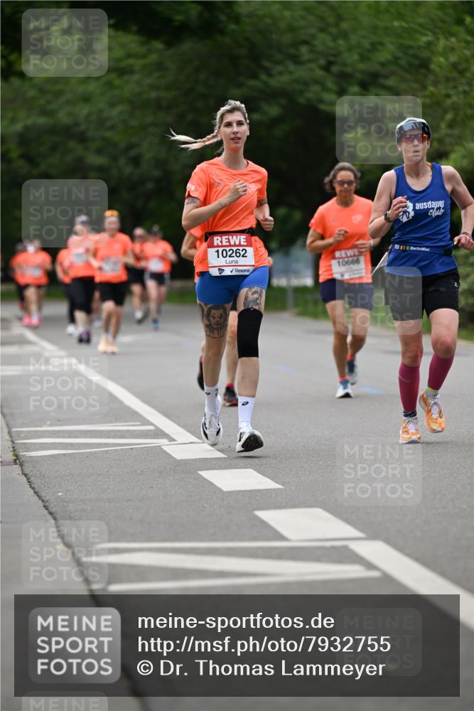 15.06.2025 - REWE Women's Run Dr. Thomas Lammeyer http://msf.ph/oto/7932755 15.06.2025 09:16:14 Laufen 10262, 10666 meine-sportfotos.de