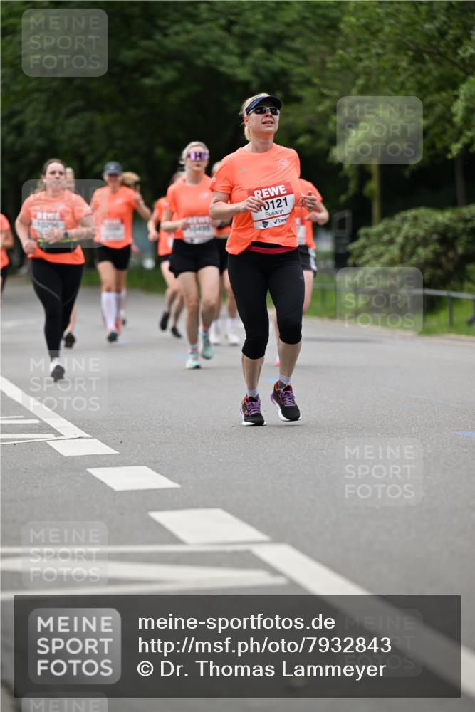 15.06.2025 - REWE Women's Run Dr. Thomas Lammeyer http://msf.ph/oto/7932843 15.06.2025 09:16:22 Laufen 0121 meine-sportfotos.de