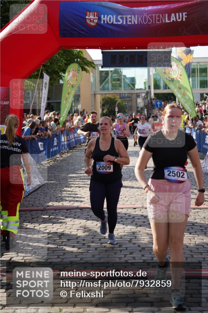 13.06.2025 - Holstenköstenlauf Felixshl http://msf.ph/oto/7932859 13.06.2025 18:02:21 Laufen 2009, 2010, 2449, 2502, 2679, 3000, 3046, 3078, 3141, 3310, 3606, 3635, 3807 meine-sportfotos.de