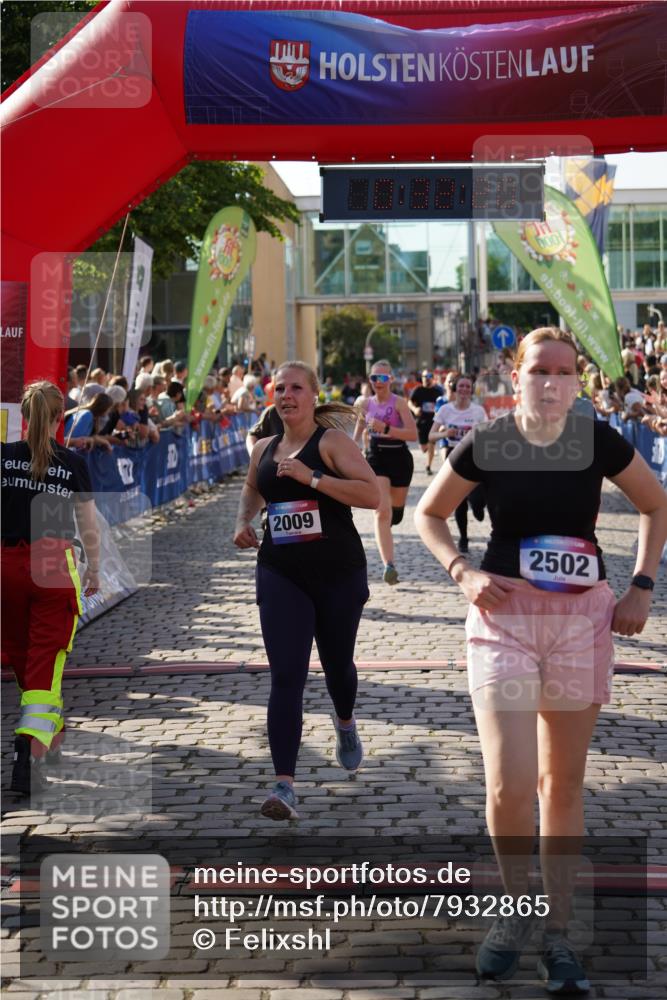 13.06.2025 - Holstenköstenlauf Felixshl http://msf.ph/oto/7932865 13.06.2025 18:02:21 Laufen 2009, 2010, 2449, 2502, 2679, 3000, 3046, 3078, 3141, 3310, 3606, 3635, 3807 meine-sportfotos.de