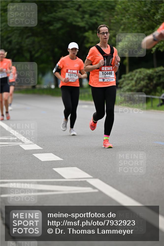 15.06.2025 - REWE Women's Run Dr. Thomas Lammeyer http://msf.ph/oto/7932923 15.06.2025 09:16:30 Laufen 10446, 10113 meine-sportfotos.de