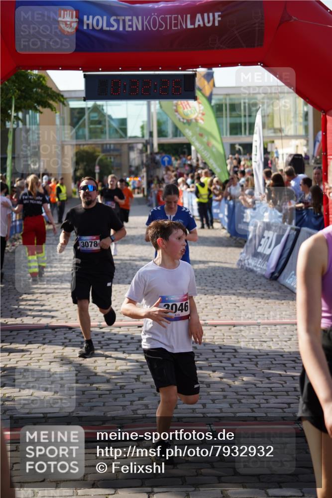 13.06.2025 - Holstenköstenlauf Felixshl http://msf.ph/oto/7932932 13.06.2025 18:02:27 Laufen 2022, 2679, 2878, 3000, 3046, 3078, 3141, 3254, 3310, 3635, 3807 meine-sportfotos.de