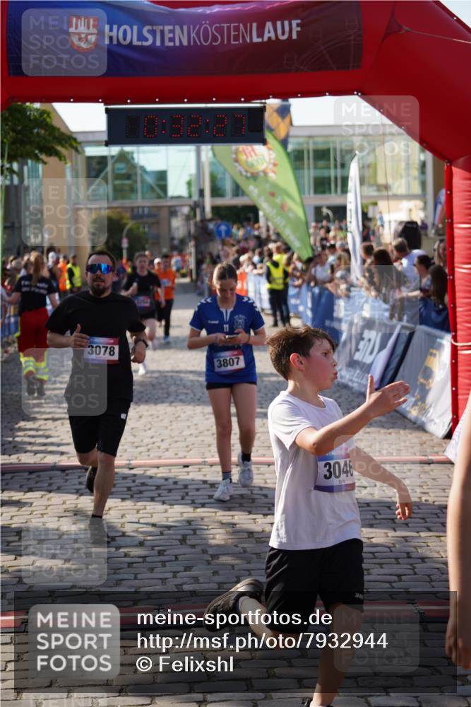 13.06.2025 - Holstenköstenlauf Felixshl http://msf.ph/oto/7932944 13.06.2025 18:02:28 Laufen 2022, 2878, 3000, 3046, 3078, 3254, 3807 meine-sportfotos.de