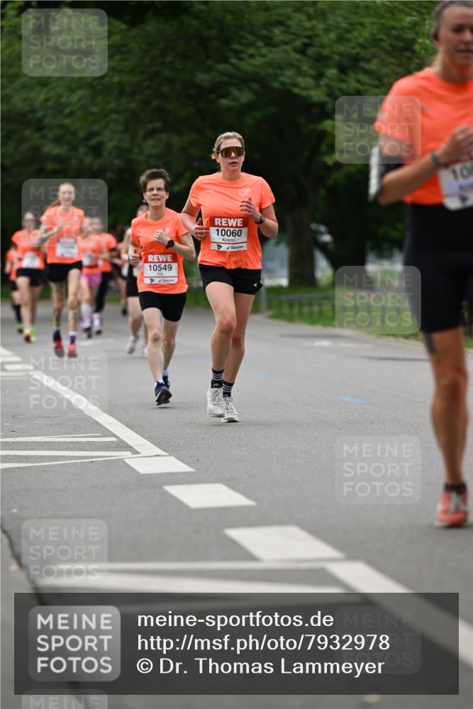 15.06.2025 - REWE Women's Run Dr. Thomas Lammeyer http://msf.ph/oto/7932978 15.06.2025 09:16:36 Laufen 10549, 10060 meine-sportfotos.de