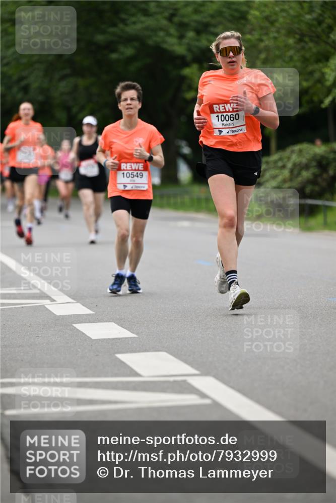 15.06.2025 - REWE Women's Run Dr. Thomas Lammeyer http://msf.ph/oto/7932999 15.06.2025 09:16:37 Laufen 10549, 7248, 10060 meine-sportfotos.de