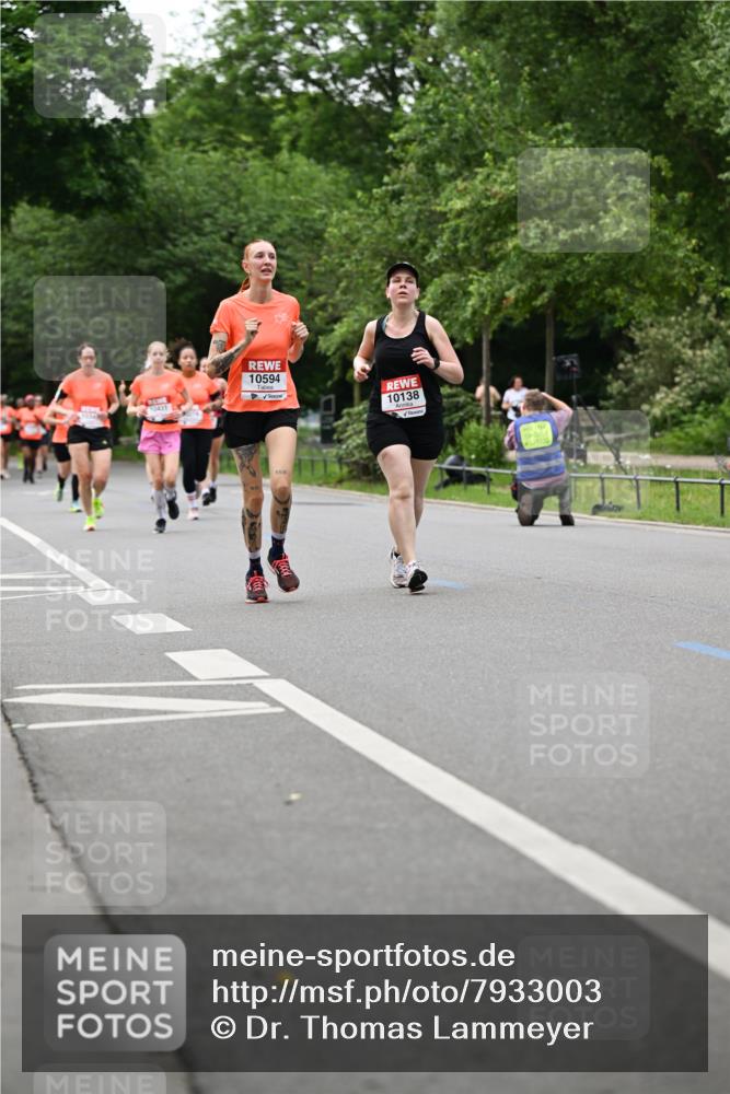 15.06.2025 - REWE Women's Run Dr. Thomas Lammeyer http://msf.ph/oto/7933003 15.06.2025 09:16:43 Laufen 10431, 10594, 10138 meine-sportfotos.de