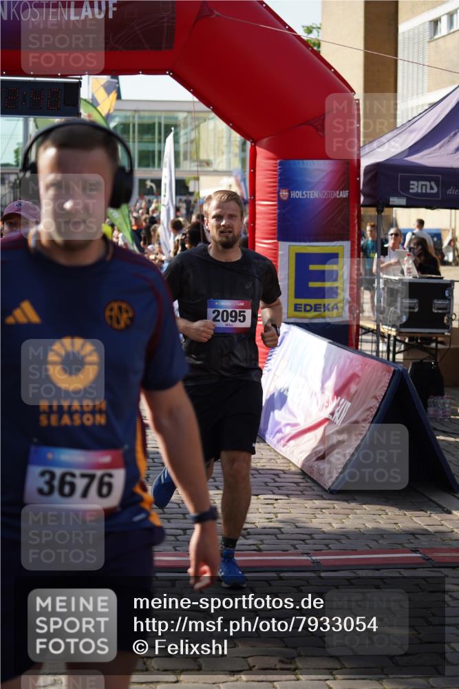 13.06.2025 - Holstenköstenlauf Felixshl http://msf.ph/oto/7933054 13.06.2025 18:02:41 Laufen 2094, 2095, 2138, 2562, 2844, 2846, 2986, 3610, 3676, 3839, 3904, 3947, 3976, 3979 meine-sportfotos.de