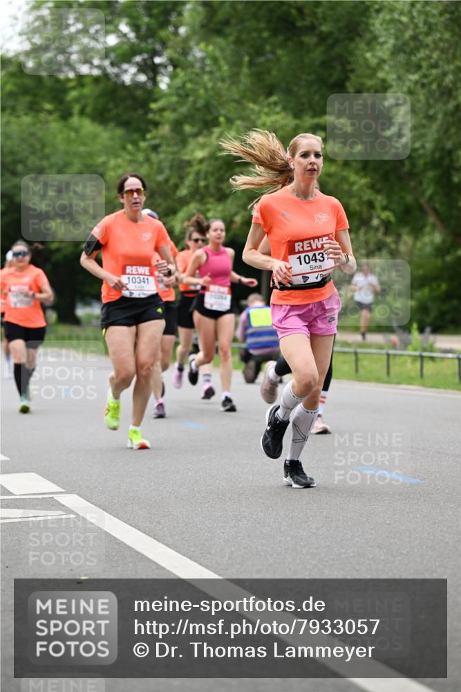15.06.2025 - REWE Women's Run Dr. Thomas Lammeyer http://msf.ph/oto/7933057 15.06.2025 09:16:47 Laufen 10341, 1043 meine-sportfotos.de