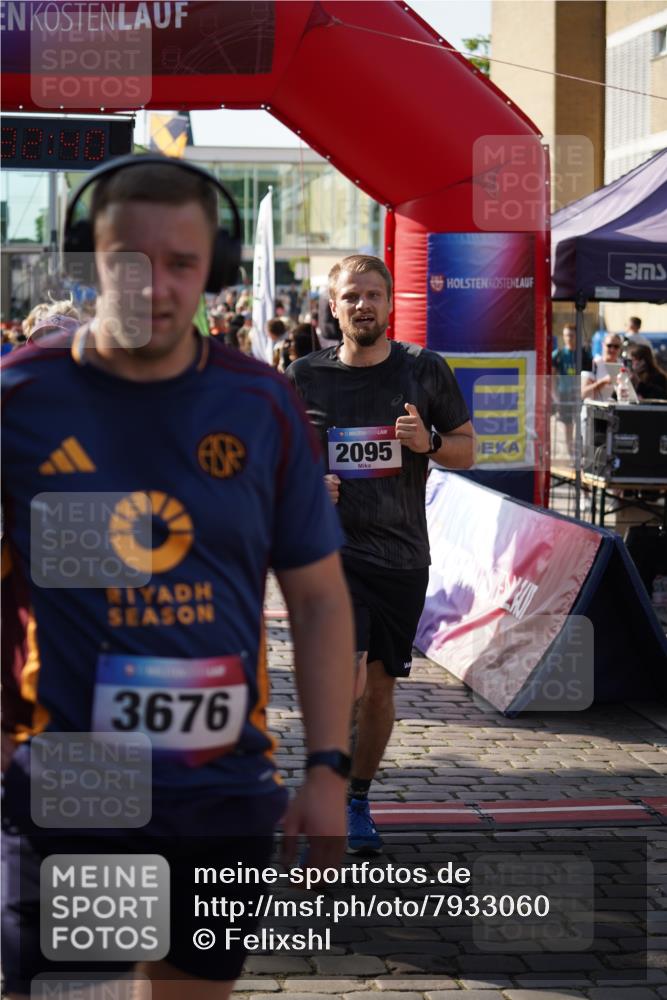 13.06.2025 - Holstenköstenlauf Felixshl http://msf.ph/oto/7933060 13.06.2025 18:02:41 Laufen 2094, 2095, 2138, 2562, 2844, 2846, 2986, 3610, 3676, 3839, 3904, 3947, 3976, 3979 meine-sportfotos.de