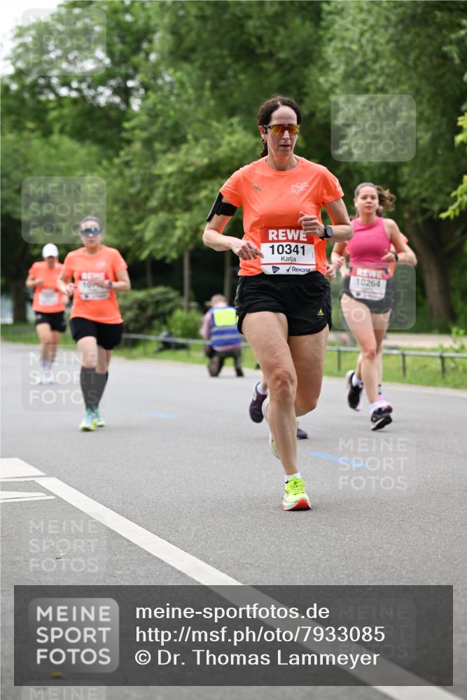 15.06.2025 - REWE Women's Run Dr. Thomas Lammeyer http://msf.ph/oto/7933085 15.06.2025 09:16:49 Laufen 10341, 10264 meine-sportfotos.de
