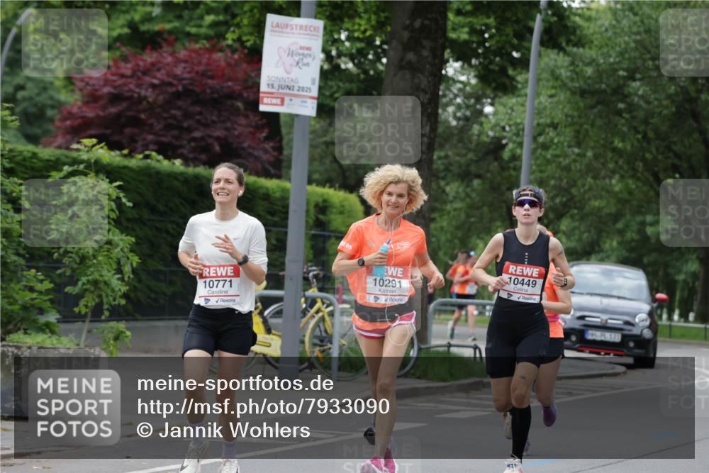 15.06.2025 - REWE Women's Run Jannik Wohlers http://msf.ph/oto/7933090 15.06.2025 08:24:10 Laufen 10771, 15, 2025, 10291, 10449, 1864 meine-sportfotos.de