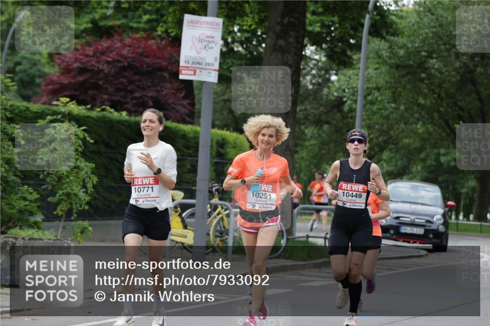 15.06.2025 - REWE Women's Run Jannik Wohlers http://msf.ph/oto/7933092 15.06.2025 08:24:10 Laufen 10771, 15, 2025, 10291, 10449, 1964 meine-sportfotos.de
