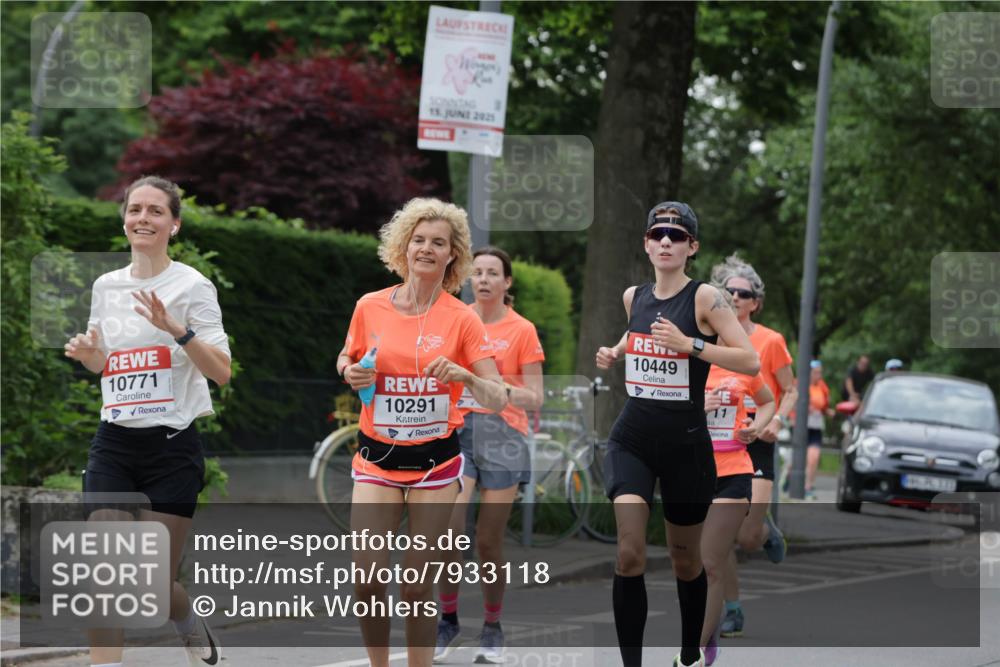15.06.2025 - REWE Women's Run Jannik Wohlers http://msf.ph/oto/7933118 15.06.2025 08:24:11 Laufen 15, 2025, 10771, 10291, 10449, 1964, 11 meine-sportfotos.de