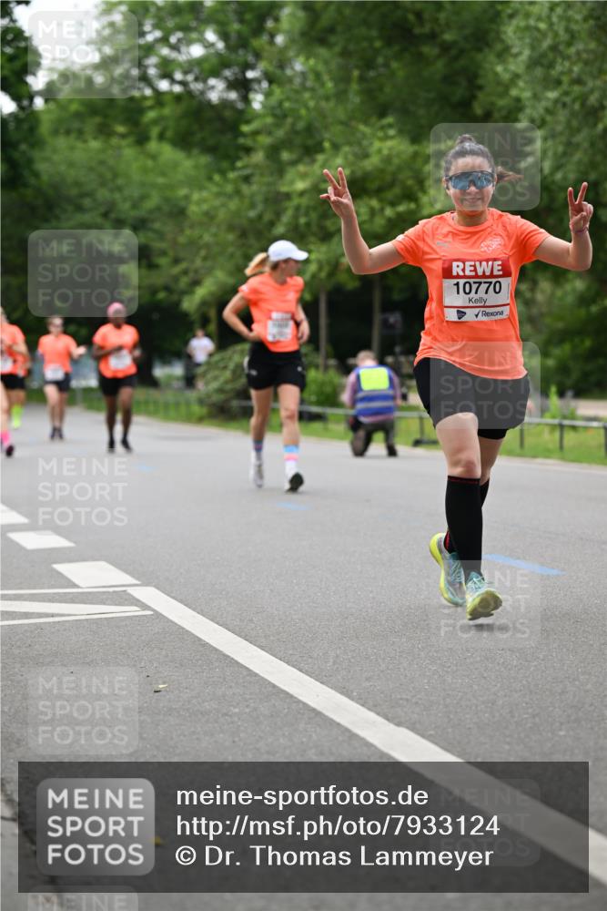 15.06.2025 - REWE Women's Run Dr. Thomas Lammeyer http://msf.ph/oto/7933124 15.06.2025 09:16:51 Laufen 10770 meine-sportfotos.de