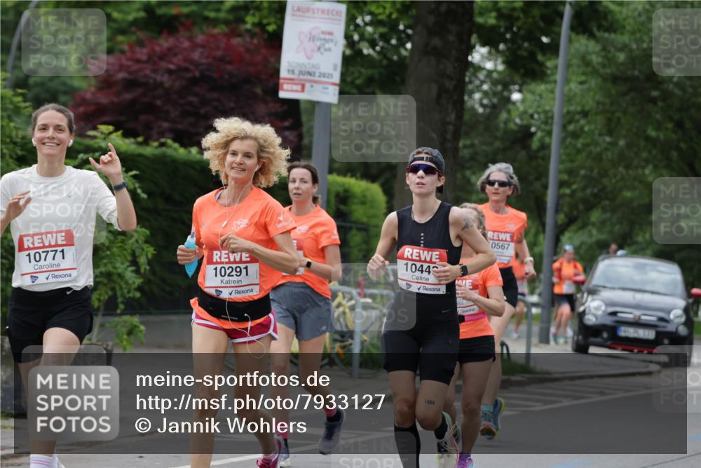 15.06.2025 - REWE Women's Run Jannik Wohlers http://msf.ph/oto/7933127 15.06.2025 08:24:11 Laufen 15, 2025, 10771, 10291, 1044, 1964, 0567 meine-sportfotos.de