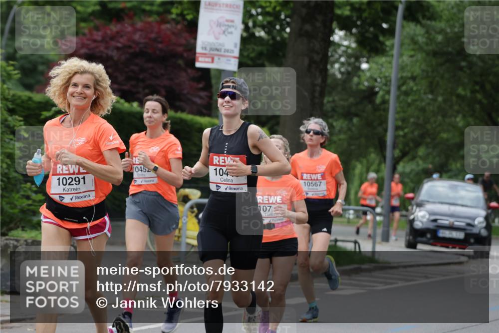 15.06.2025 - REWE Women's Run Jannik Wohlers http://msf.ph/oto/7933142 15.06.2025 08:24:12 Laufen 10291, 15, 2025, 0452, 104, 1964, 10567, 107 meine-sportfotos.de