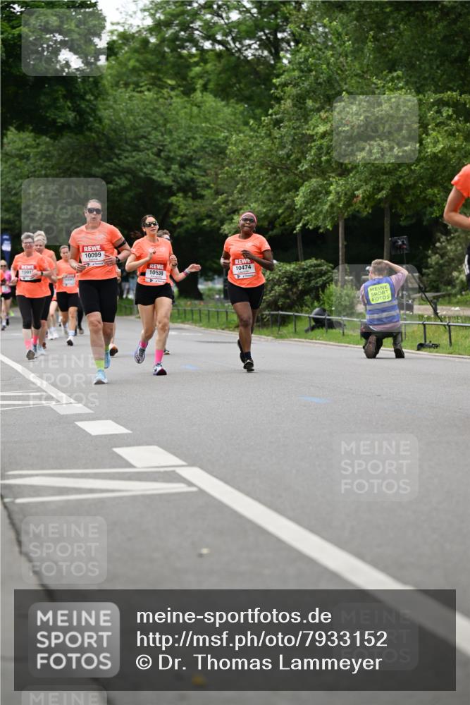 15.06.2025 - REWE Women's Run Dr. Thomas Lammeyer http://msf.ph/oto/7933152 15.06.2025 09:16:53 Laufen 10099, 1001, 10538, 10474 meine-sportfotos.de