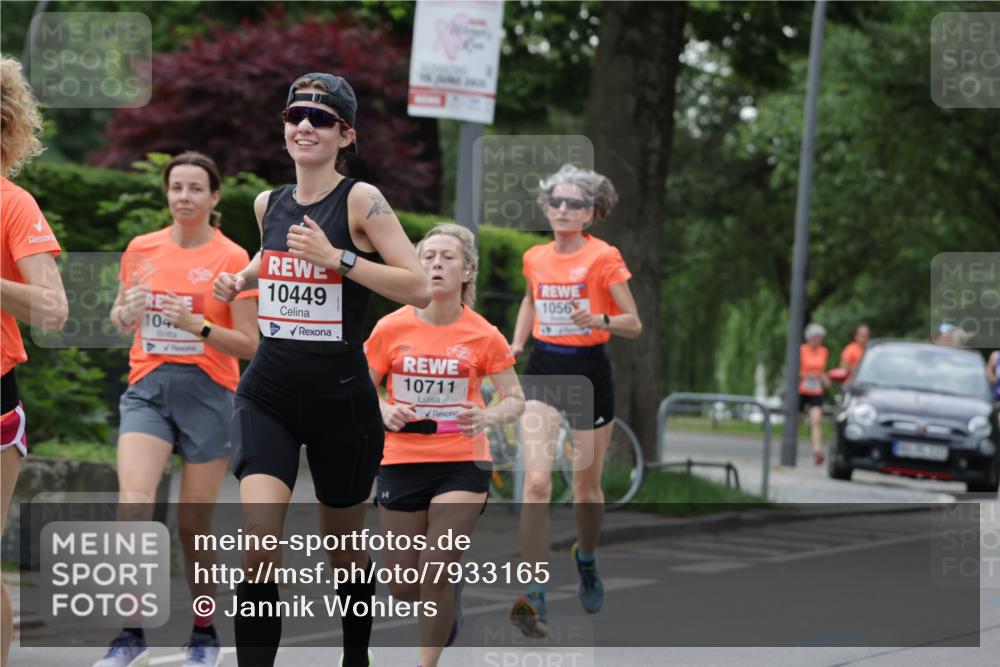 15.06.2025 - REWE Women's Run Jannik Wohlers http://msf.ph/oto/7933165 15.06.2025 08:24:13 Laufen 104, 10449, 10711, 1854, 1056 meine-sportfotos.de