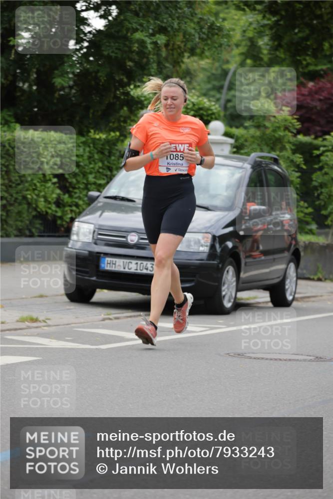 15.06.2025 - REWE Women's Run Jannik Wohlers http://msf.ph/oto/7933243 15.06.2025 08:24:48 Laufen 1043, 1085 meine-sportfotos.de