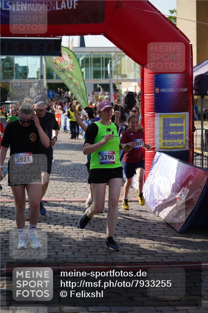 13.06.2025 - Holstenköstenlauf Felixshl http://msf.ph/oto/7933255 13.06.2025 18:02:52 Laufen 2484, 2782, 2975, 3018, 3257, 3290, 3295, 3610, 3664, 3665, 3817, 3921, 3949, 3977 meine-sportfotos.de