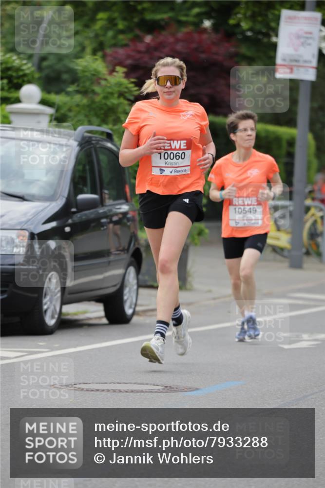15.06.2025 - REWE Women's Run Jannik Wohlers http://msf.ph/oto/7933288 15.06.2025 08:24:51 Laufen 10060, 10549 meine-sportfotos.de