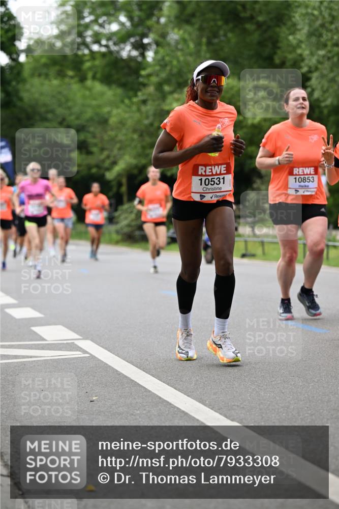 15.06.2025 - REWE Women's Run Dr. Thomas Lammeyer http://msf.ph/oto/7933308 15.06.2025 09:17:03 Laufen 10531, 10853 meine-sportfotos.de