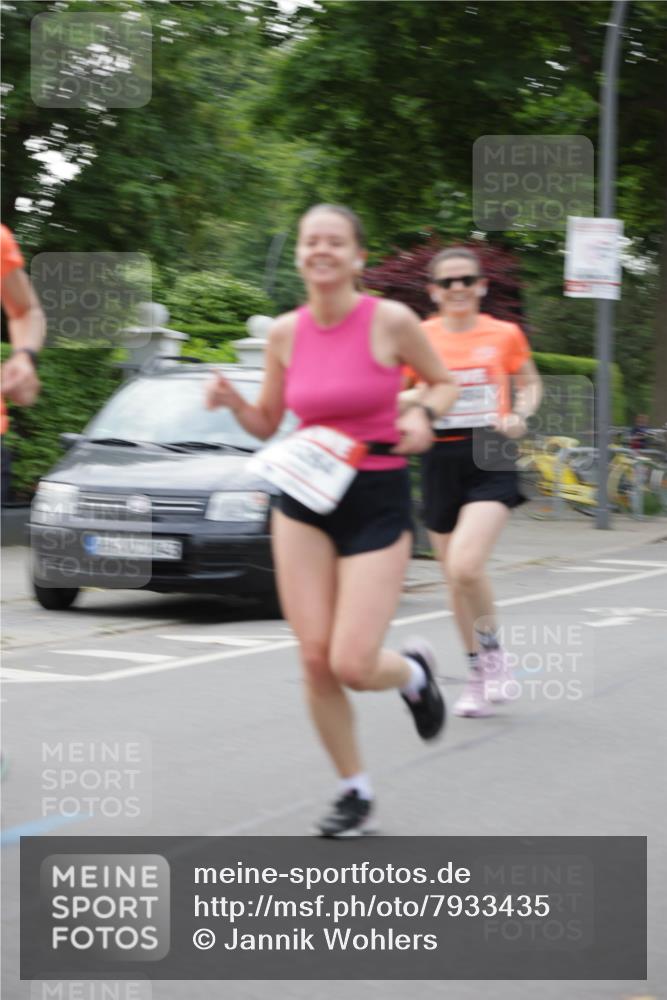 15.06.2025 - REWE Women's Run Jannik Wohlers http://msf.ph/oto/7933435 15.06.2025 08:25:03 Laufen  meine-sportfotos.de