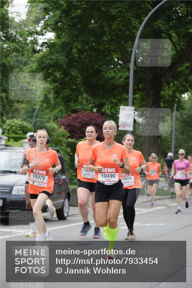 15.06.2025 - REWE Women's Run Jannik Wohlers http://msf.ph/oto/7933454 15.06.2025 08:25:14 Laufen 3, 10372, 10855, 10490, 10854 meine-sportfotos.de