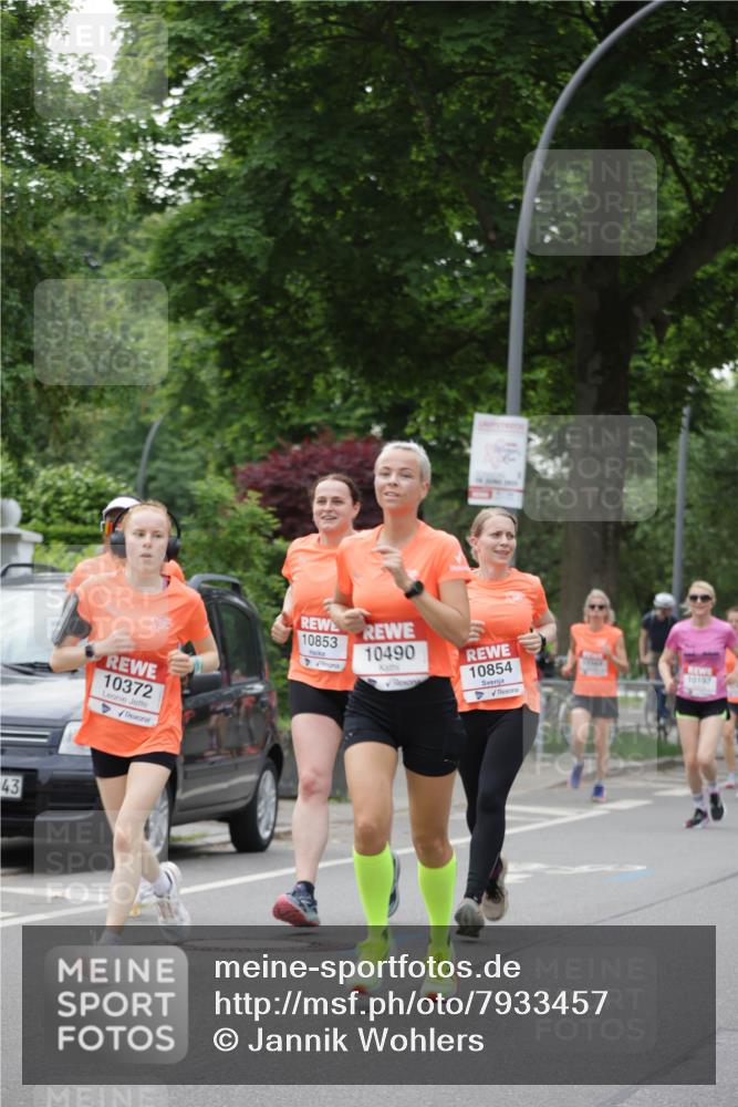 15.06.2025 - REWE Women's Run Jannik Wohlers http://msf.ph/oto/7933457 15.06.2025 08:25:14 Laufen 43, 10372, 10853, 10490, 10854, 10197 meine-sportfotos.de