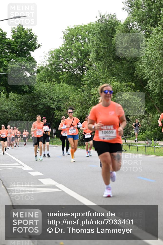 15.06.2025 - REWE Women's Run Dr. Thomas Lammeyer http://msf.ph/oto/7933491 15.06.2025 09:17:18 Laufen 10673, 10289, 10366, 10144, 10659 meine-sportfotos.de