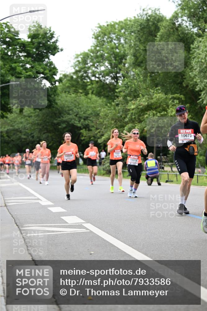 15.06.2025 - REWE Women's Run Dr. Thomas Lammeyer http://msf.ph/oto/7933586 15.06.2025 09:17:22 Laufen 10588, 102, 10319, 10673 meine-sportfotos.de