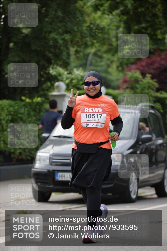 15.06.2025 - REWE Women's Run Jannik Wohlers http://msf.ph/oto/7933595 15.06.2025 08:33:42 Laufen 10517 meine-sportfotos.de