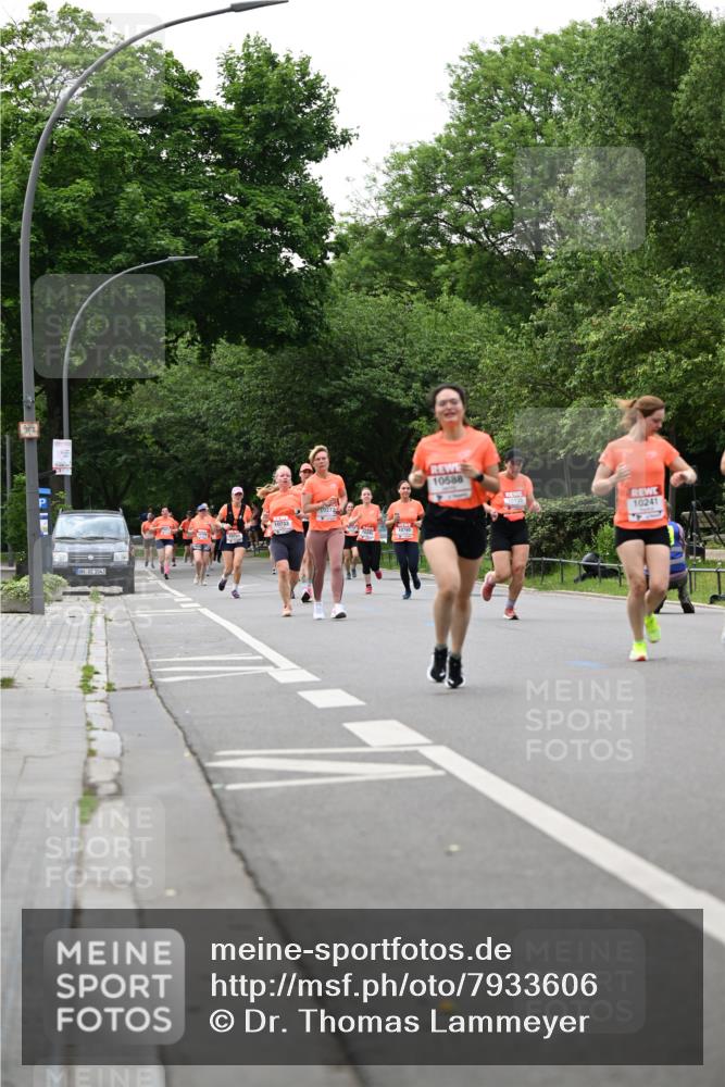 15.06.2025 - REWE Women's Run Dr. Thomas Lammeyer http://msf.ph/oto/7933606 15.06.2025 09:17:24 Laufen 10241 meine-sportfotos.de