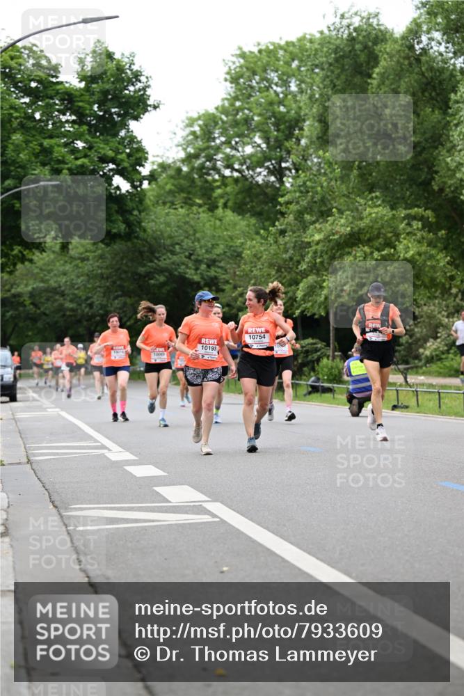 15.06.2025 - REWE Women's Run Dr. Thomas Lammeyer http://msf.ph/oto/7933609 15.06.2025 09:17:35 Laufen 10754, 10, 193 meine-sportfotos.de