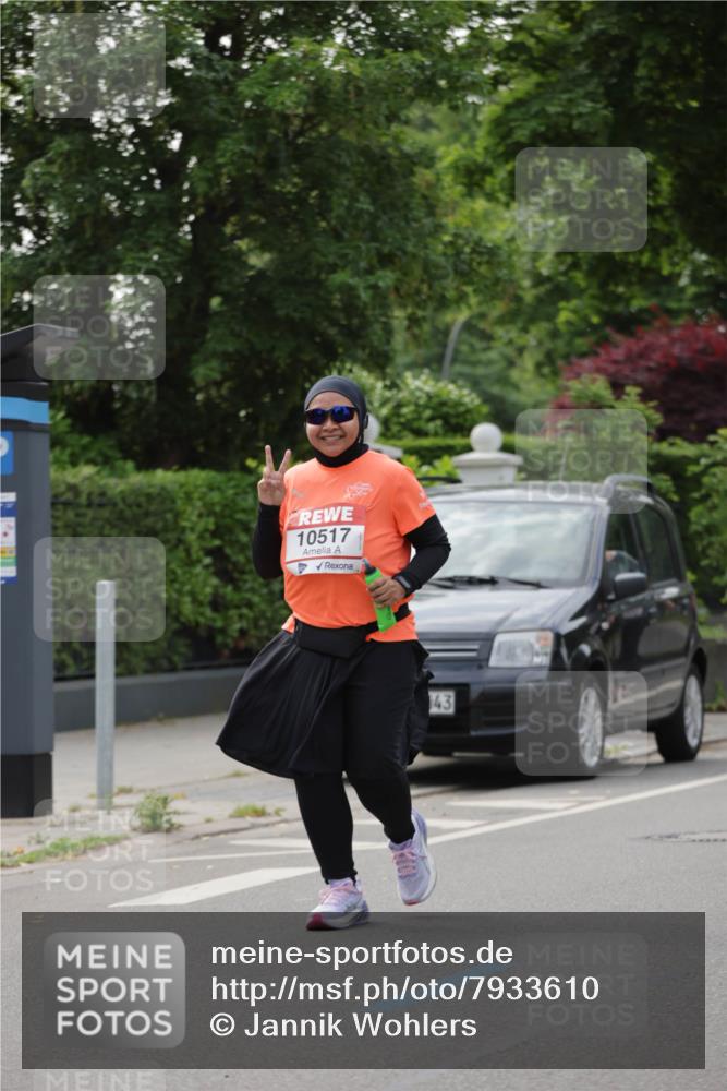 15.06.2025 - REWE Women's Run Jannik Wohlers http://msf.ph/oto/7933610 15.06.2025 08:33:42 Laufen 10517, 143 meine-sportfotos.de