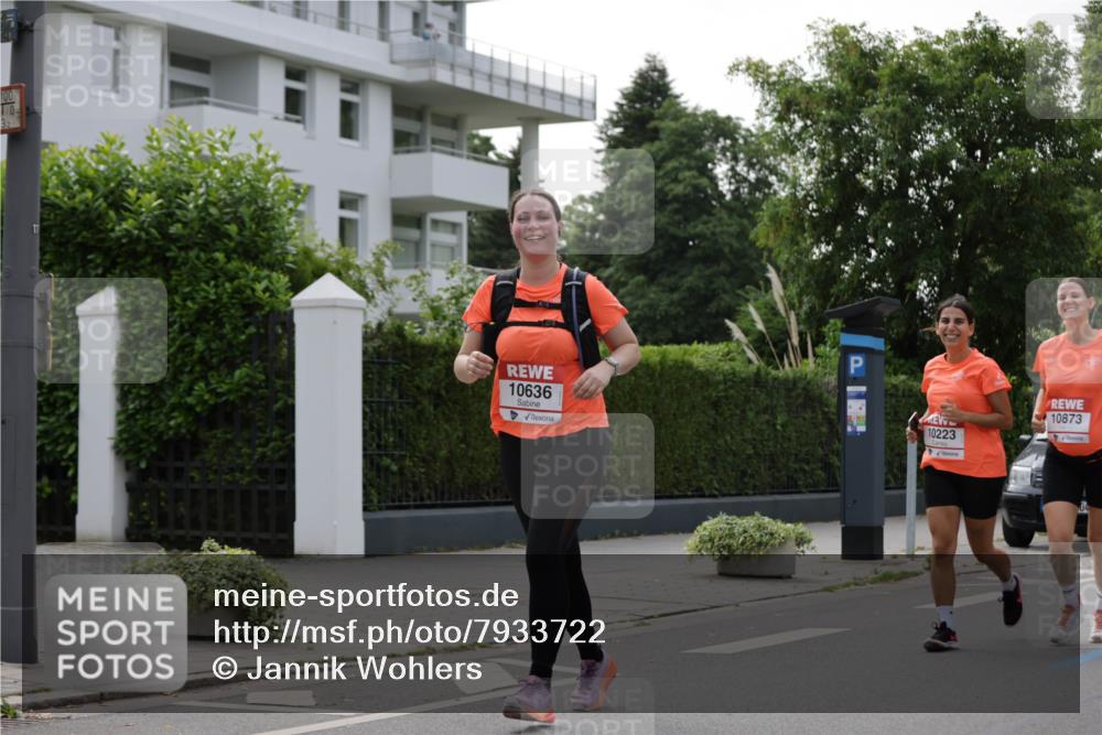 15.06.2025 - REWE Women's Run Jannik Wohlers http://msf.ph/oto/7933722 15.06.2025 08:33:58 Laufen 100, 104, 3, 2, 10636, 10223, 10873 meine-sportfotos.de