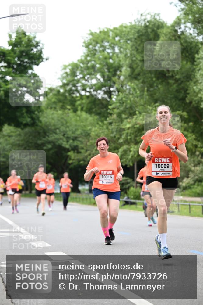 15.06.2025 - REWE Women's Run Dr. Thomas Lammeyer http://msf.ph/oto/7933726 15.06.2025 09:17:40 Laufen 10016, 10069 meine-sportfotos.de