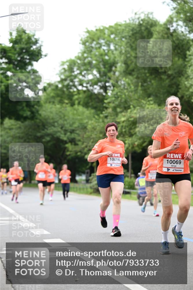 15.06.2025 - REWE Women's Run Dr. Thomas Lammeyer http://msf.ph/oto/7933733 15.06.2025 09:17:40 Laufen 10016, 10069 meine-sportfotos.de